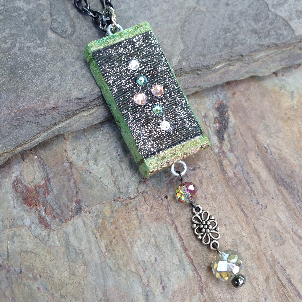 Thumbnail: Green Shimmer Necklace