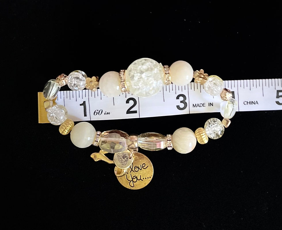 Thumbnail: Cream & Gold Beaded Bracelet