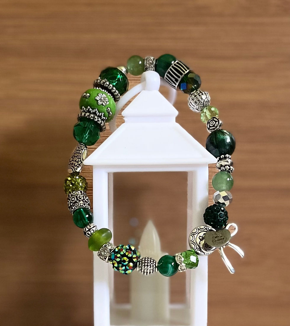 Thumbnail: Green & Silver Beaded Bracelet