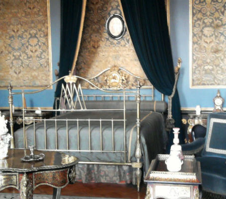 La alcoba: lugar sagrado o paraíso de erotismo