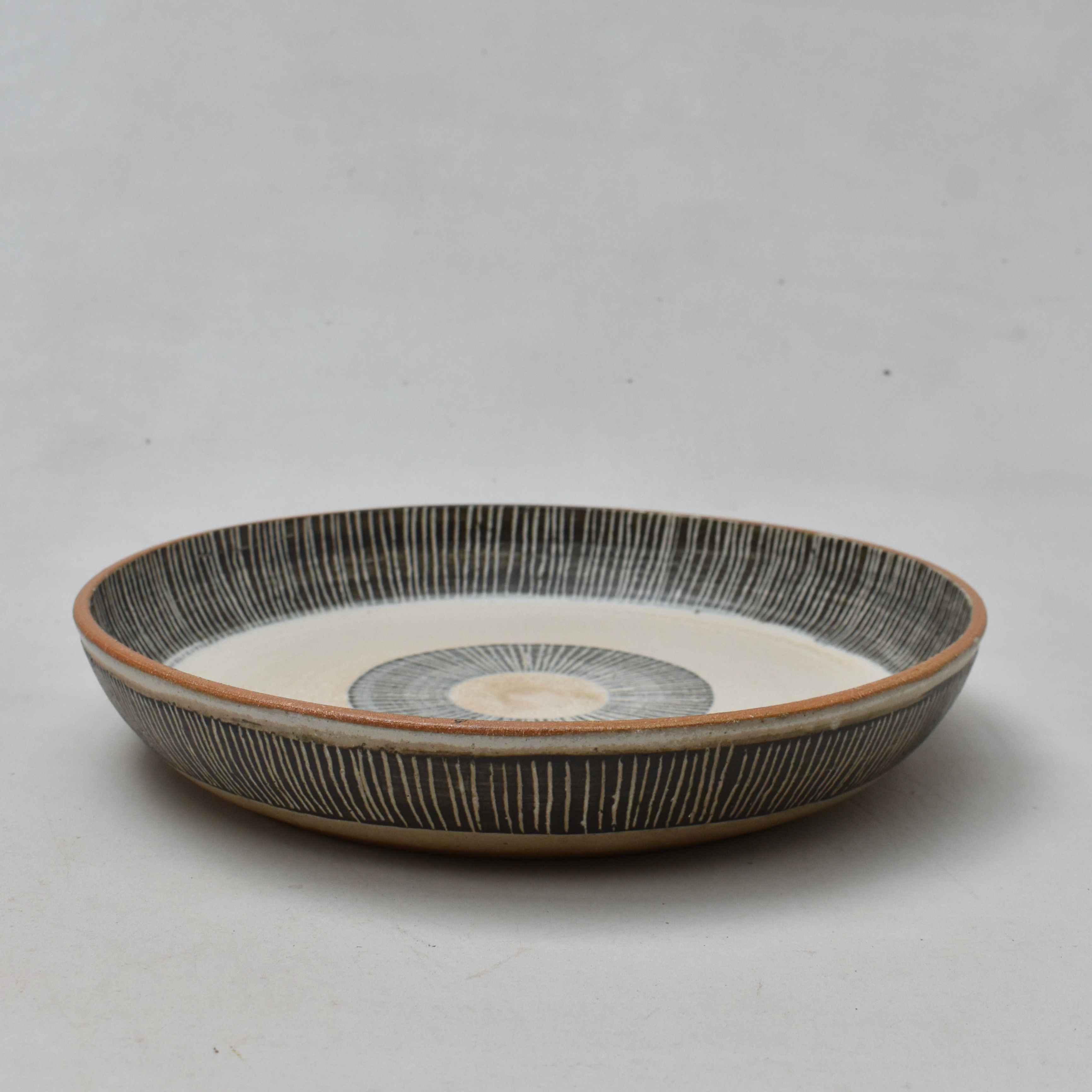 Common ground pie dish