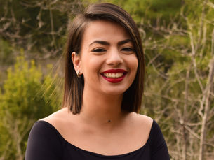 Και η γενιά των 20+ μαζί με τον Ανέστη!