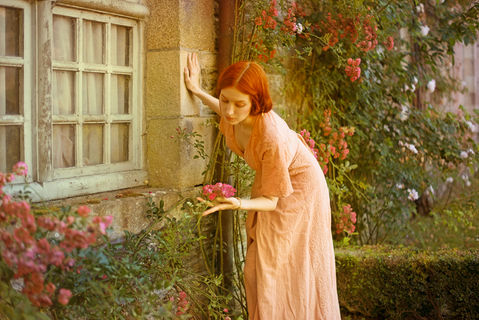 Perséphone, Spring, Psyche Ophiuchus, Rochefort en Terre, Preraphaelite, like a painting, painterly photo, Photography, Fine art, french photographer