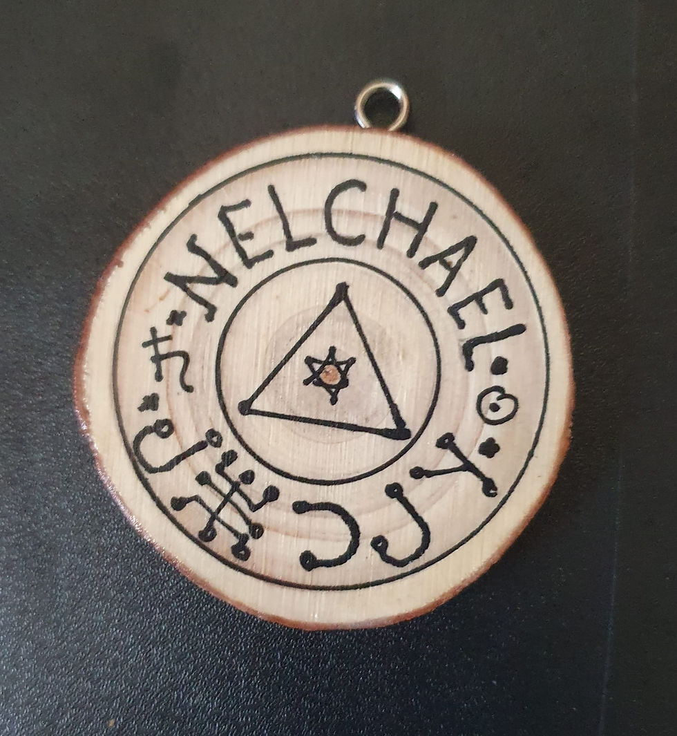 Miniature : Amulette Trônes