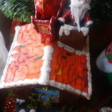 Casita navideña con ovejitas_3 techo.jpg