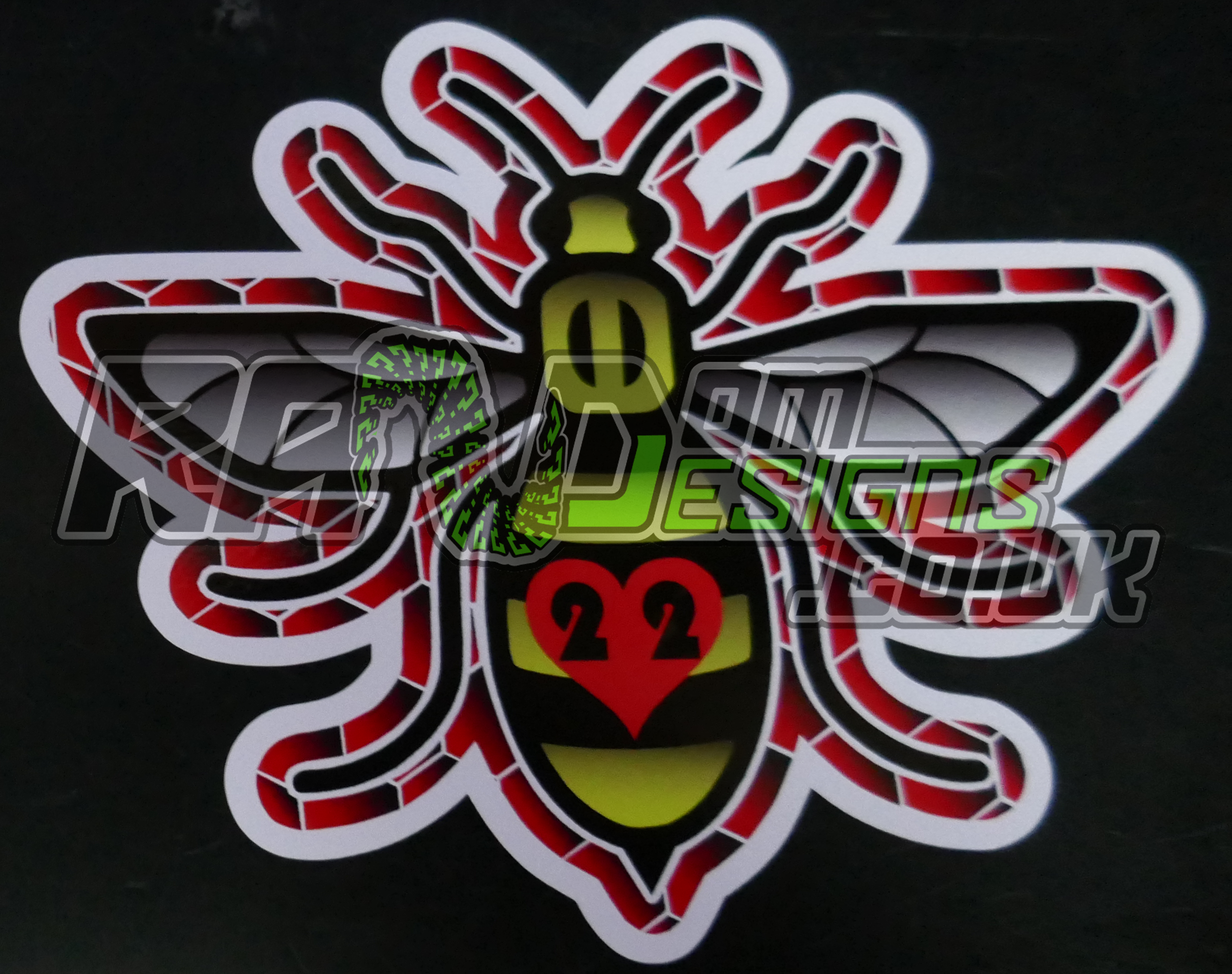 Manchester Bee Honeycomb Fade red - blk Car Sticker