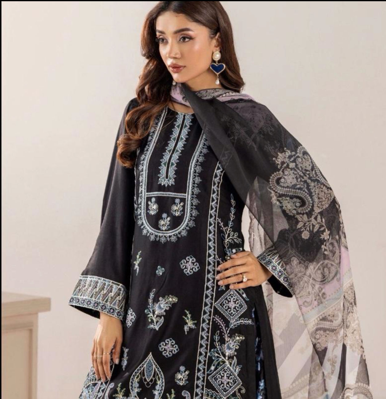 Traditional Thread Pakistani Stitched Linen 3 pc ready to wear