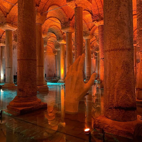 Yeraltından Daha Derine