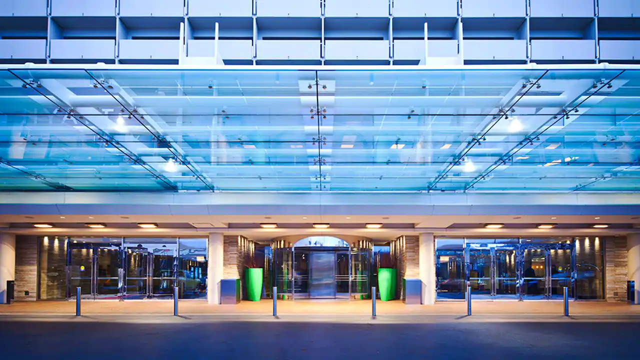 CHIRO-P224-Front-Entrance.16x9.jpg.webp