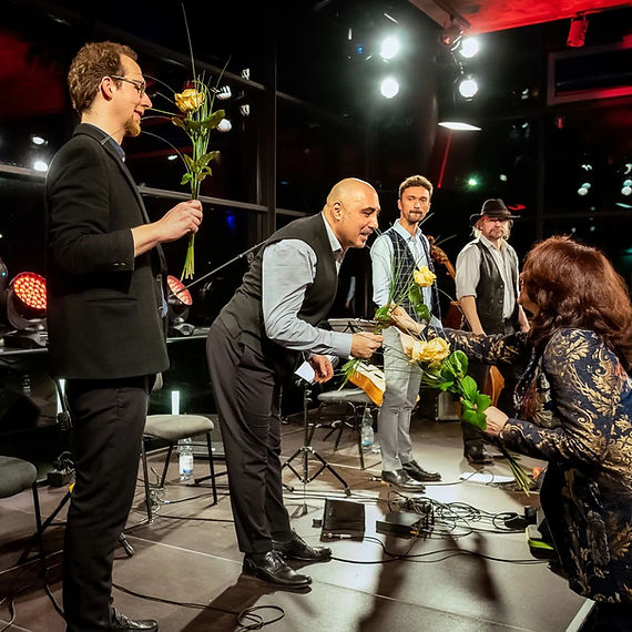 Grigor Shagoyan. Gipsy Jazz Quartett Bistro Manouche