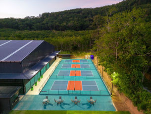 Pickleball Retreats: The Complete Guide
