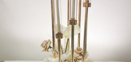 świecznik , świecznik centralny, świecznik rurkowy, złoty świecznik, wysoki świecznik,, wypożyczalnia świecznik, wypożyczalnia dekoracji, wypożyczalnia dekoracji Lublin, świecznik na stoły
