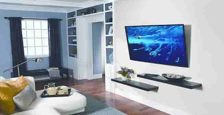 Smart TV in nice home lounge