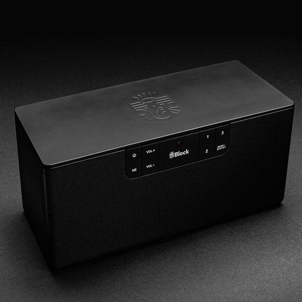 Miniatura: Block B - Coluna de Som