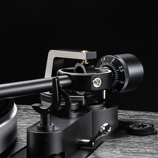 Miniatura: Gira-discos High-End automático Dual CS 529BT