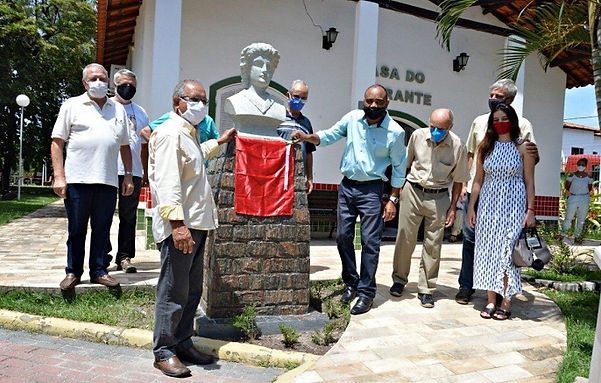 inaugurazione-busto-Clementina.jpg
