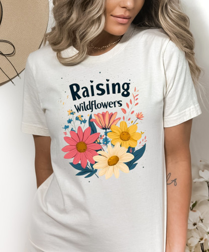 Raising wild flowers Flower shirt | Created by ZeiJaan