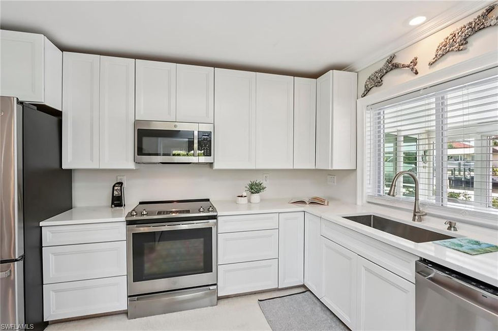 Miniatura: 225 3rd ST, Bonita Springs, FL 34134 - For Sale
