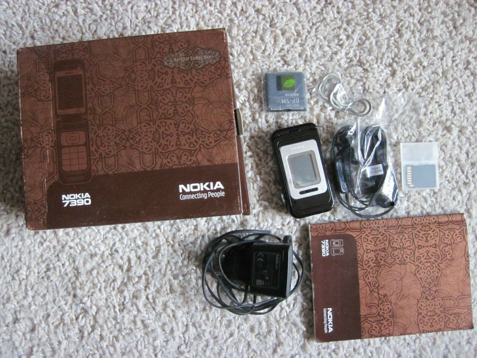 Nokia 7390