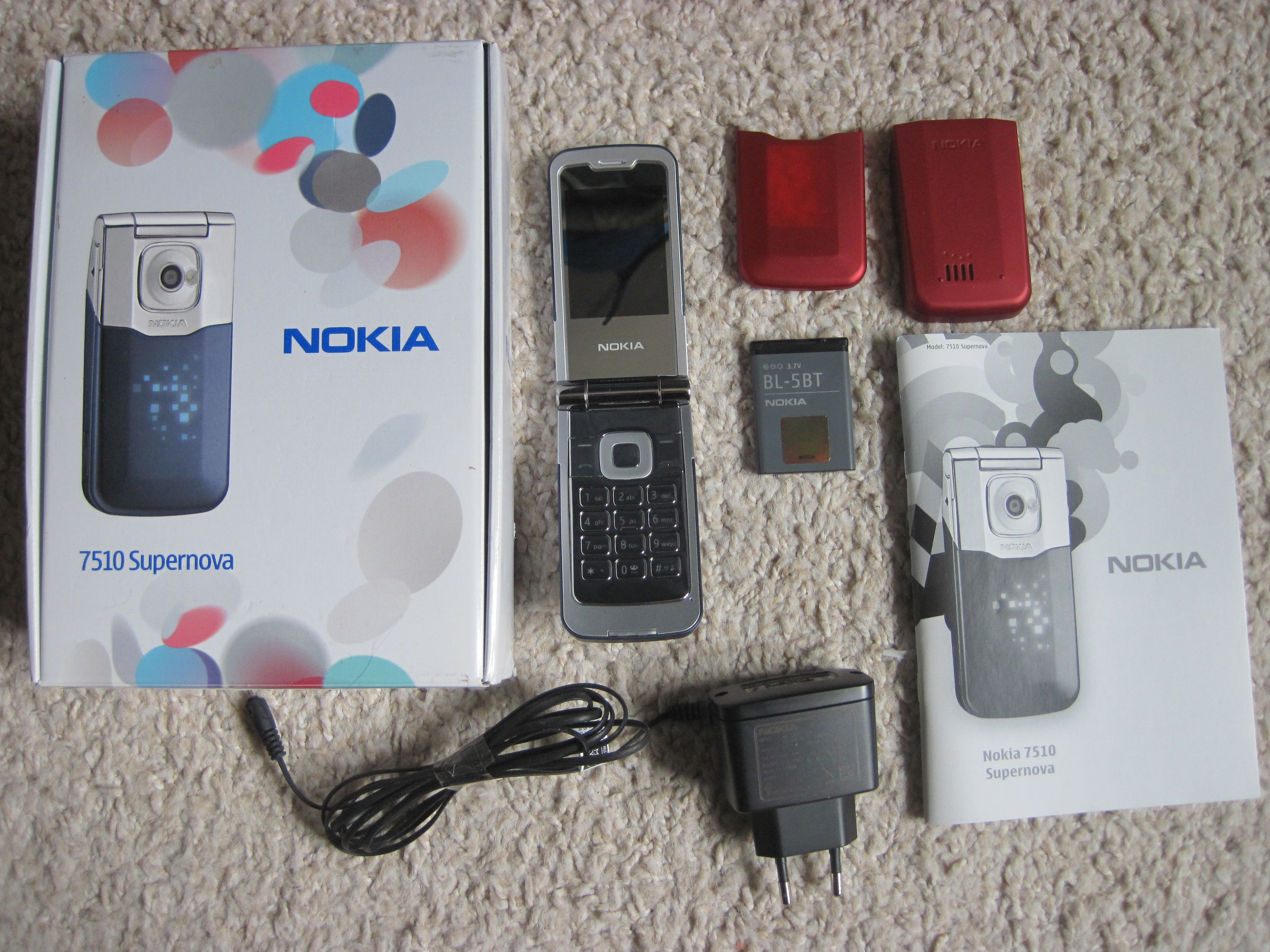 Nokia 7510 Supernova