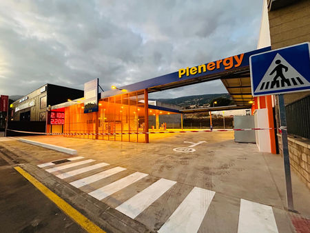 nueva unidad de suministro de carburantes en La Orotava