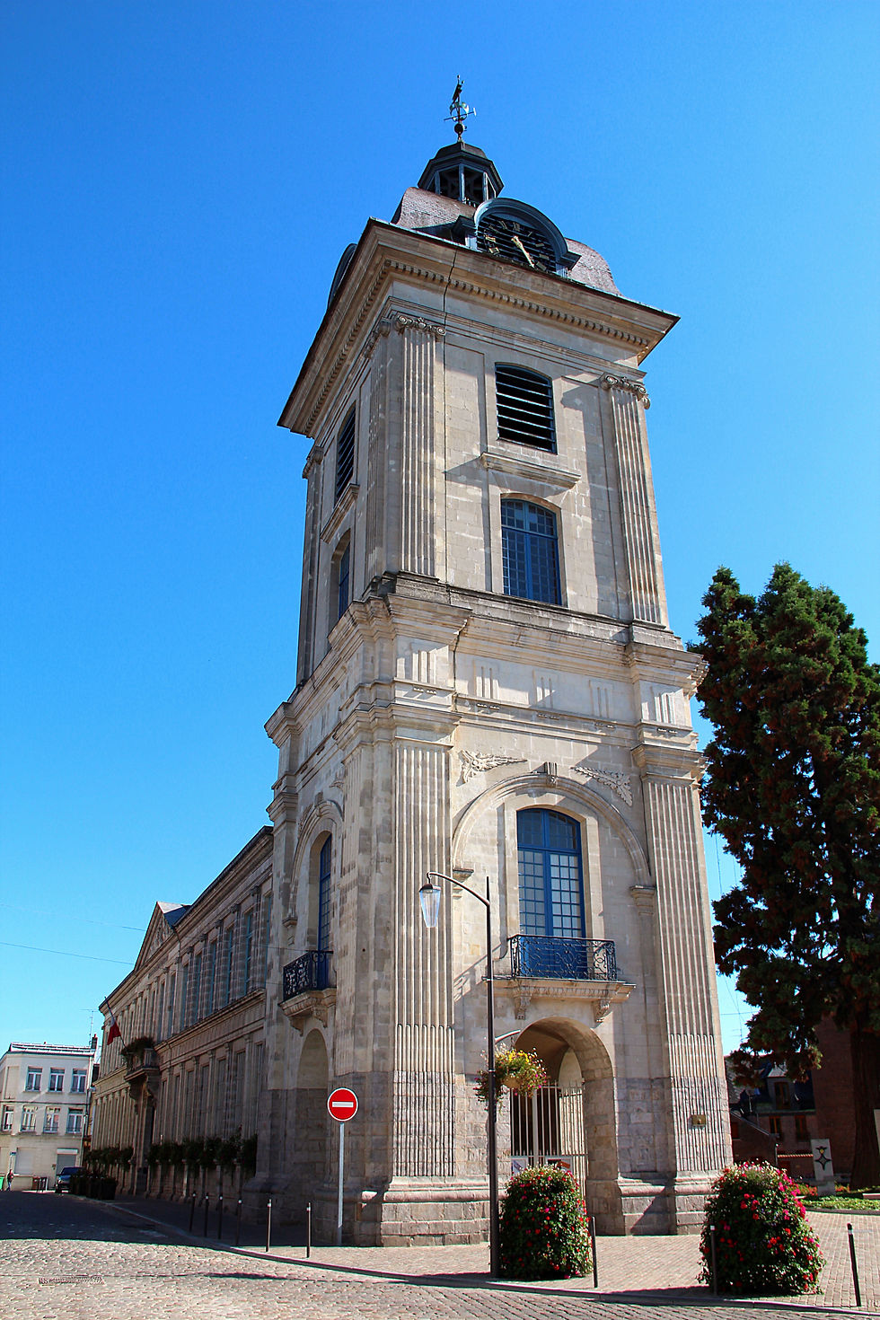 Turnul din centrul Le Quesnoy.