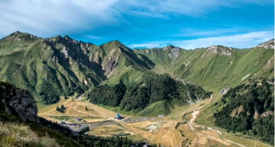 MONT‑DORE, THE NOBLE OF SANCY