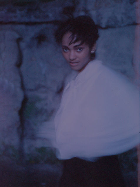 shooting-photo-portrait-polaroid-magazine-editorial-mode