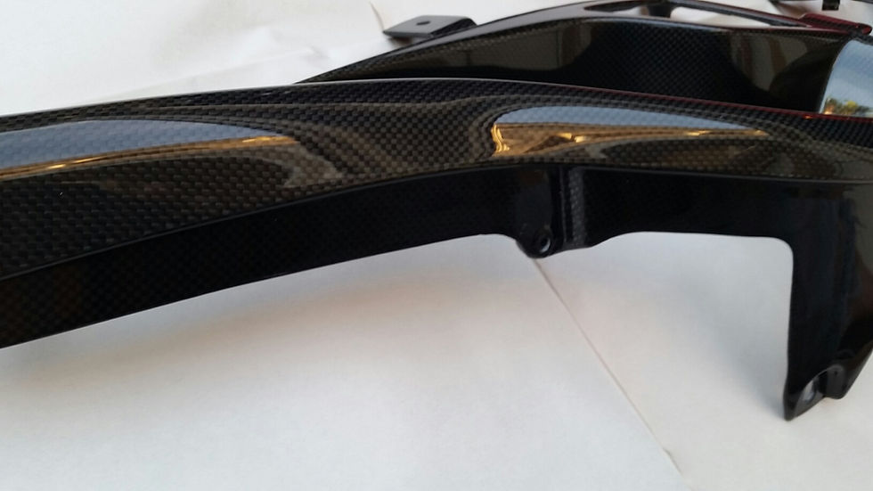 Thumbnail: 458 Italia Carbon Rear Fog Light Diffuser Surround