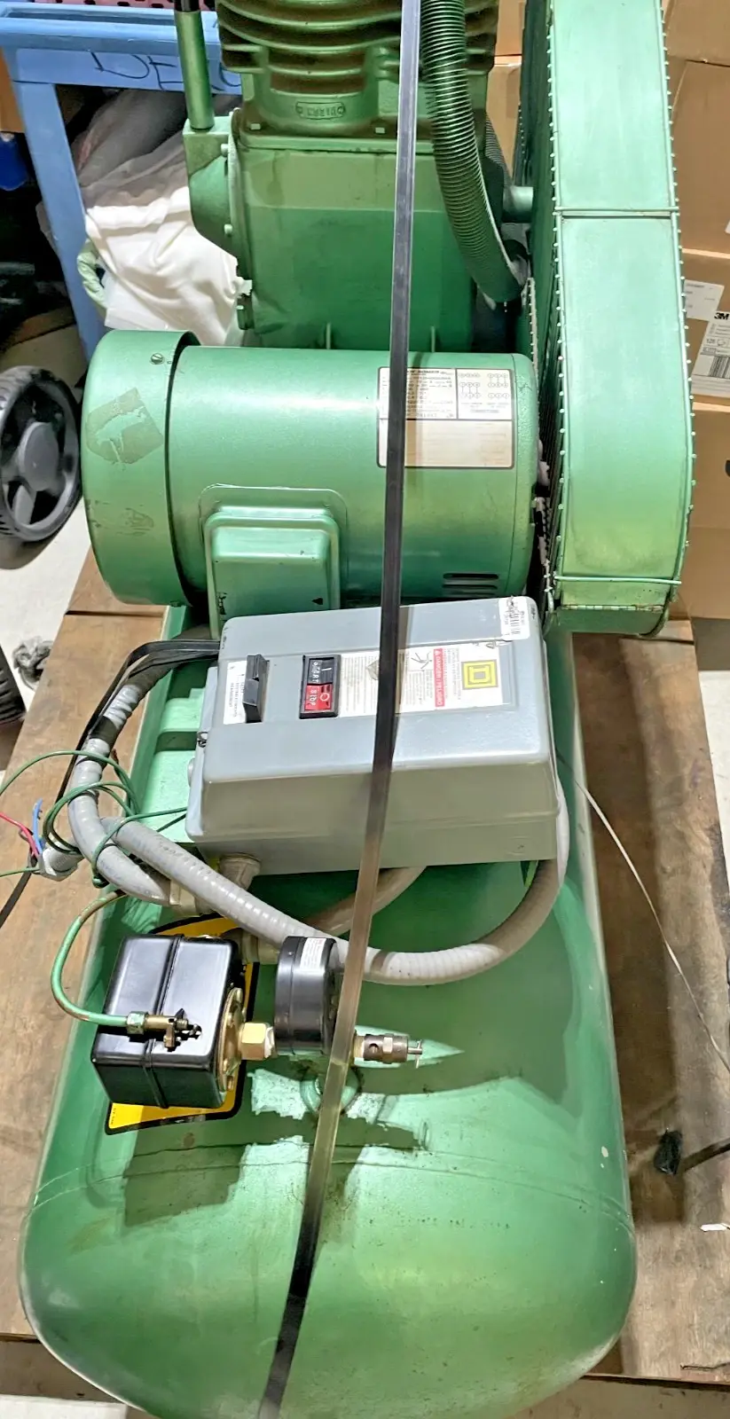 Thumbnail: Speedaire air compressors 5Z400A