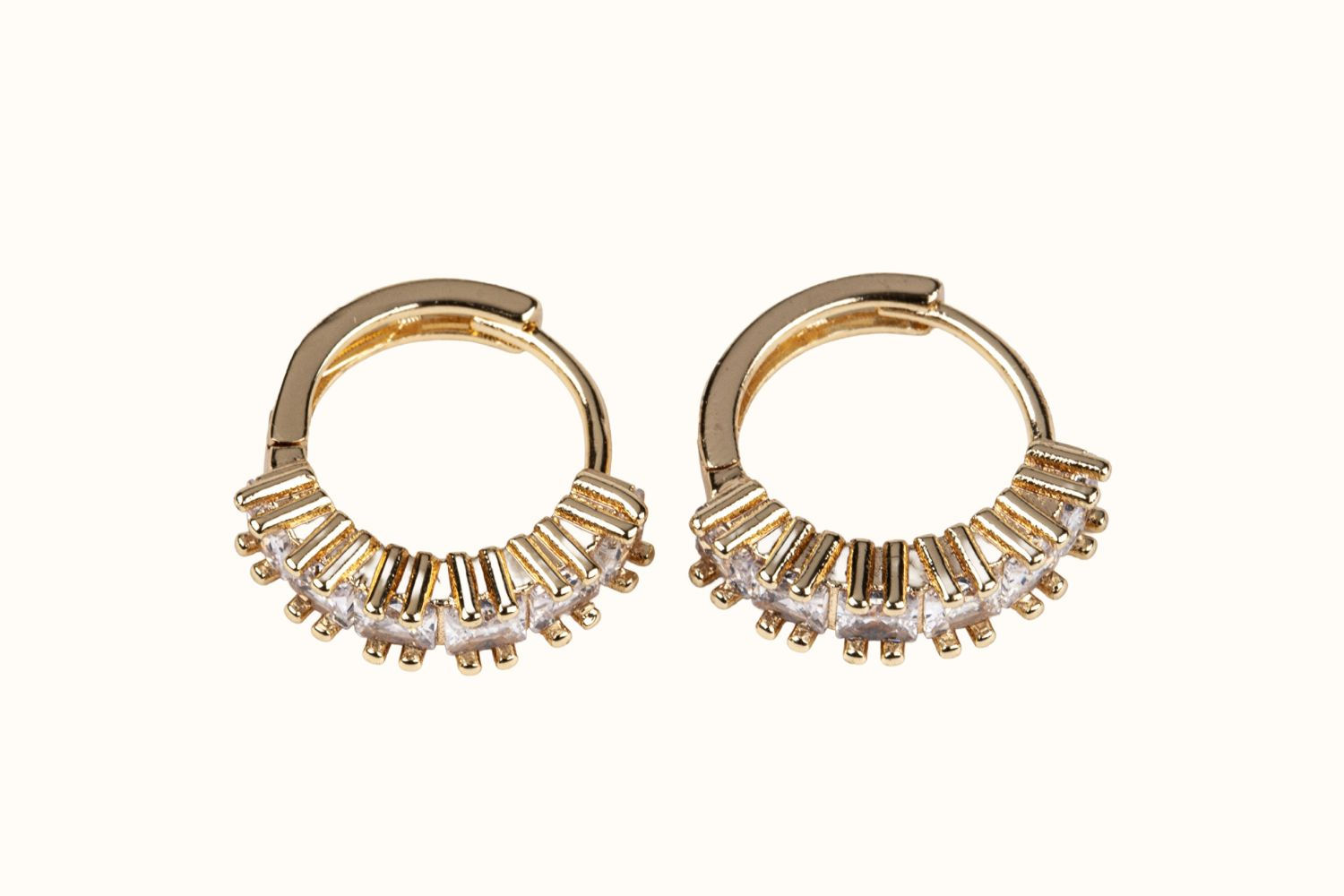 Hoop Earrings – PVD Coated (Gold Tone, Clear) | Ear 161