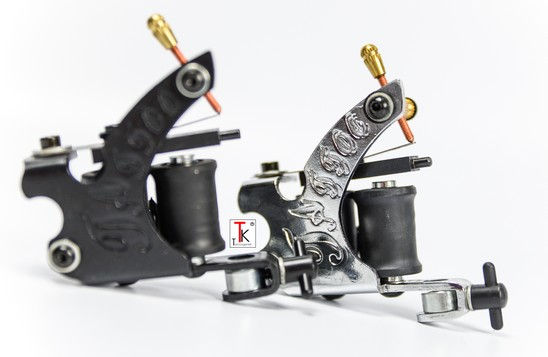 Miniature : machine a tatouer