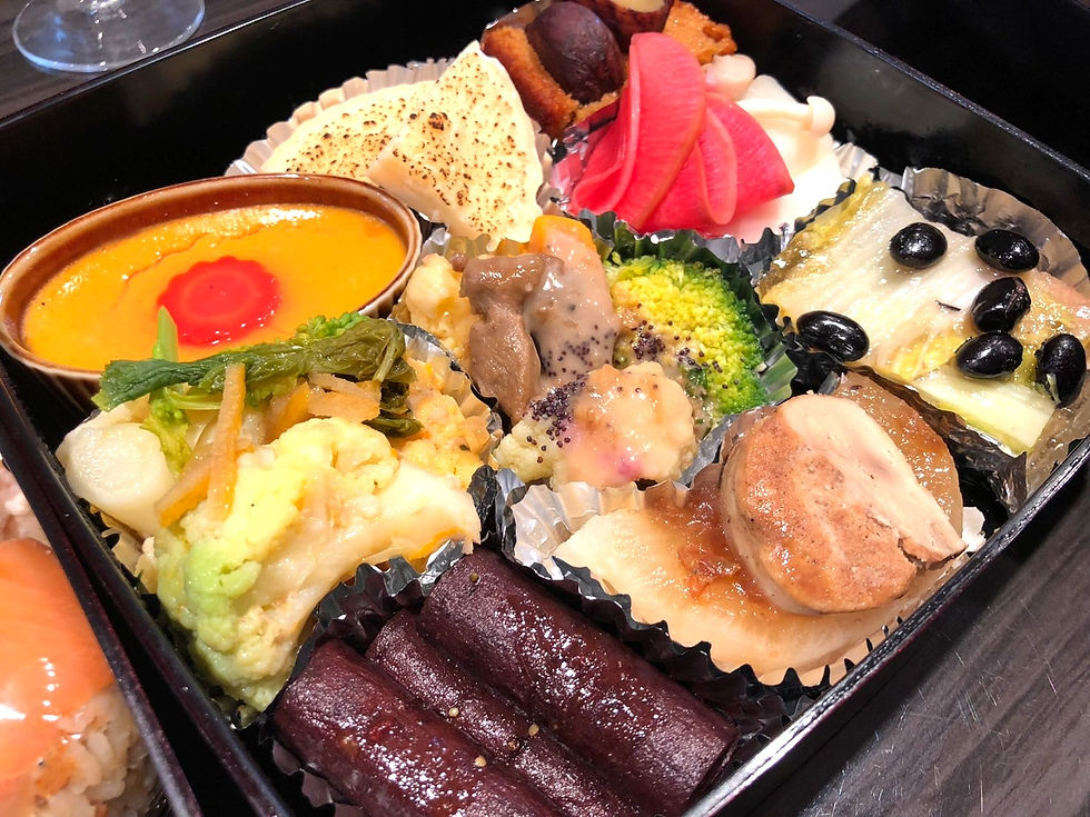 サムネイル： コンポステラおせち 三段重【 予約 】