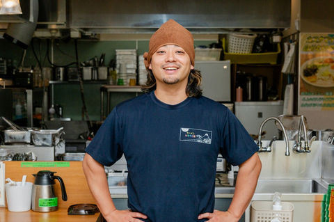 「ラーメンが好き」──その気持ちが、人生を変える覚悟に火をつけました。
