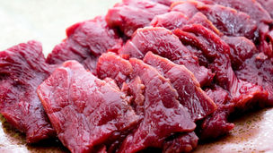 愛犬におすすめの馬肉|高たんぱく・低脂肪でヘルシー&栄養満点!