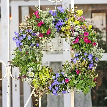 季節の花寄せ植え おまかせギャザリングリース仕立て 35cm