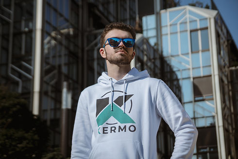Shooting ; sweat KERMO