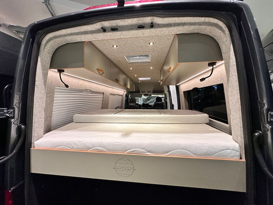 VIKIVAN MAN TGE 4Motion Horizon Campervan Innenraum