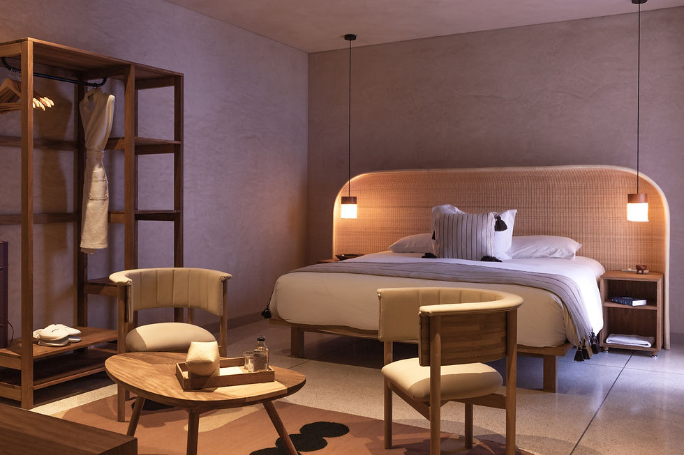 MUEBLES DE MADERA DE MACUIL (ROSA MORADA)