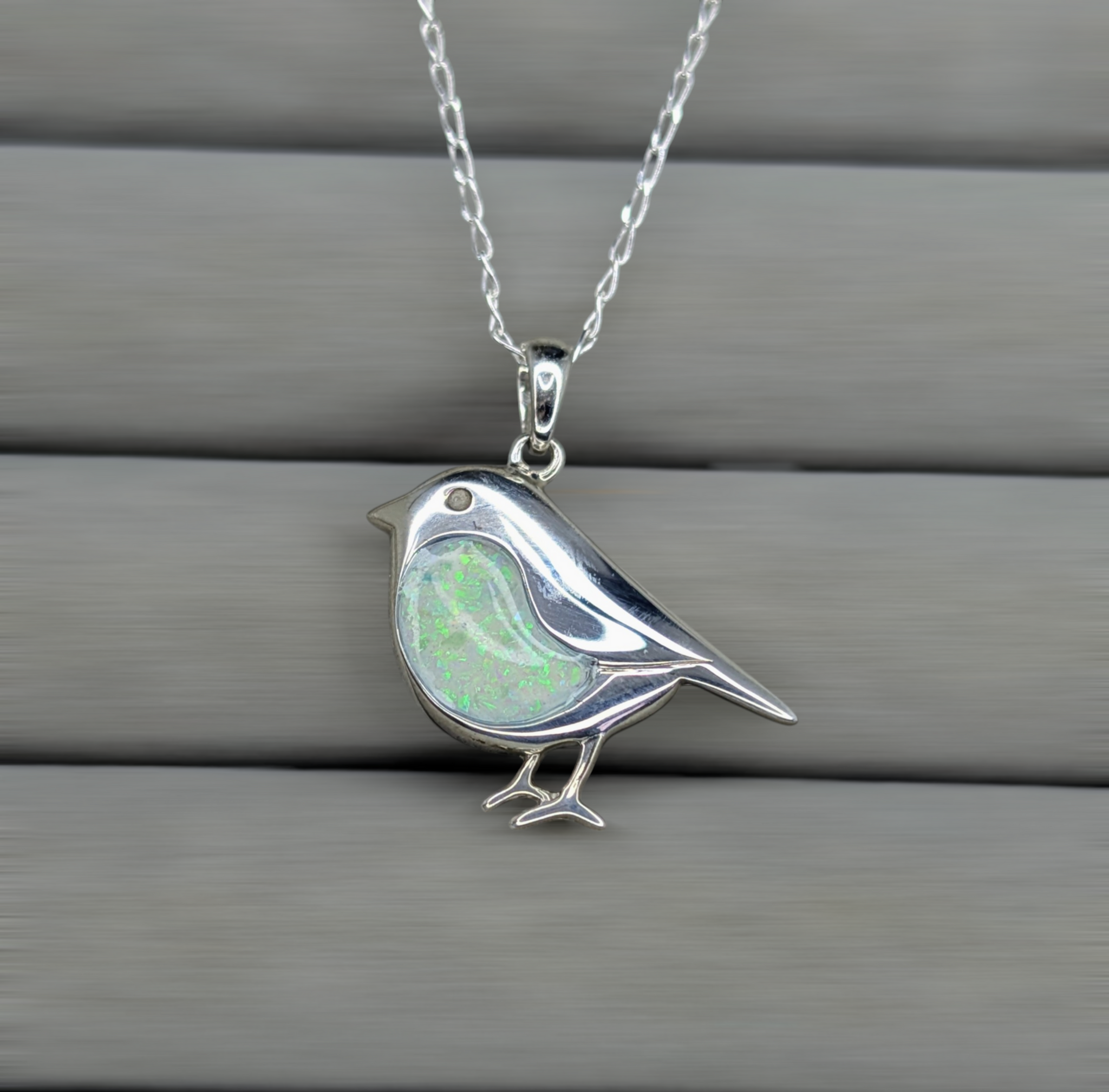 The Robyn Pendant