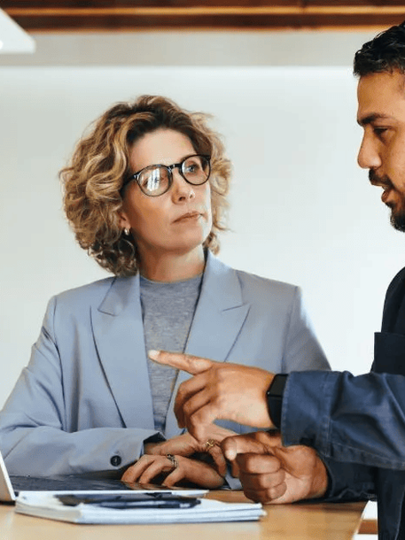 How to Build a Sales Training Curriculum that Actually Drives Results
