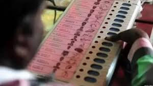 राज्यातील 10 नगरपरिषदांच्या निवडणुका स्थगित प्रचारच्या शेवटच्या टप्प्यात निवडणूक अयोगाचा निर्णय