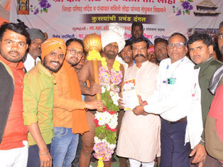 विक्रम घोरपडे ठरला माळेगाव केसरी, कुस्ती मैदानात चमकदार कामगिरीदैवयानी मानेने पुरुष मल्लाला केले पराभूत