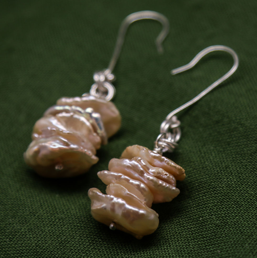 Thumbnail: Keshi Columns Earrings