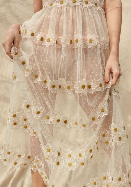 Lucy Bond_Vogue Mexico_7.jpg
