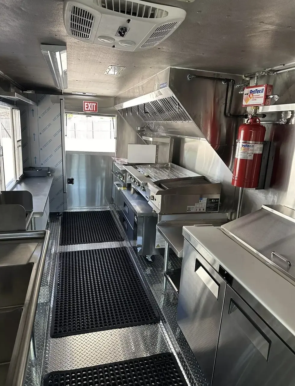 Thumbnail: Commercial Step-Van Mobile Food Truck
