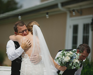 20220806 ke_reagan_noah_wedding_dads_first_look_03.jpg