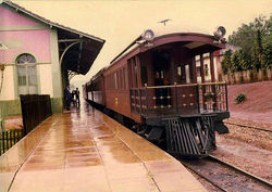 Trem na Estação de Prados