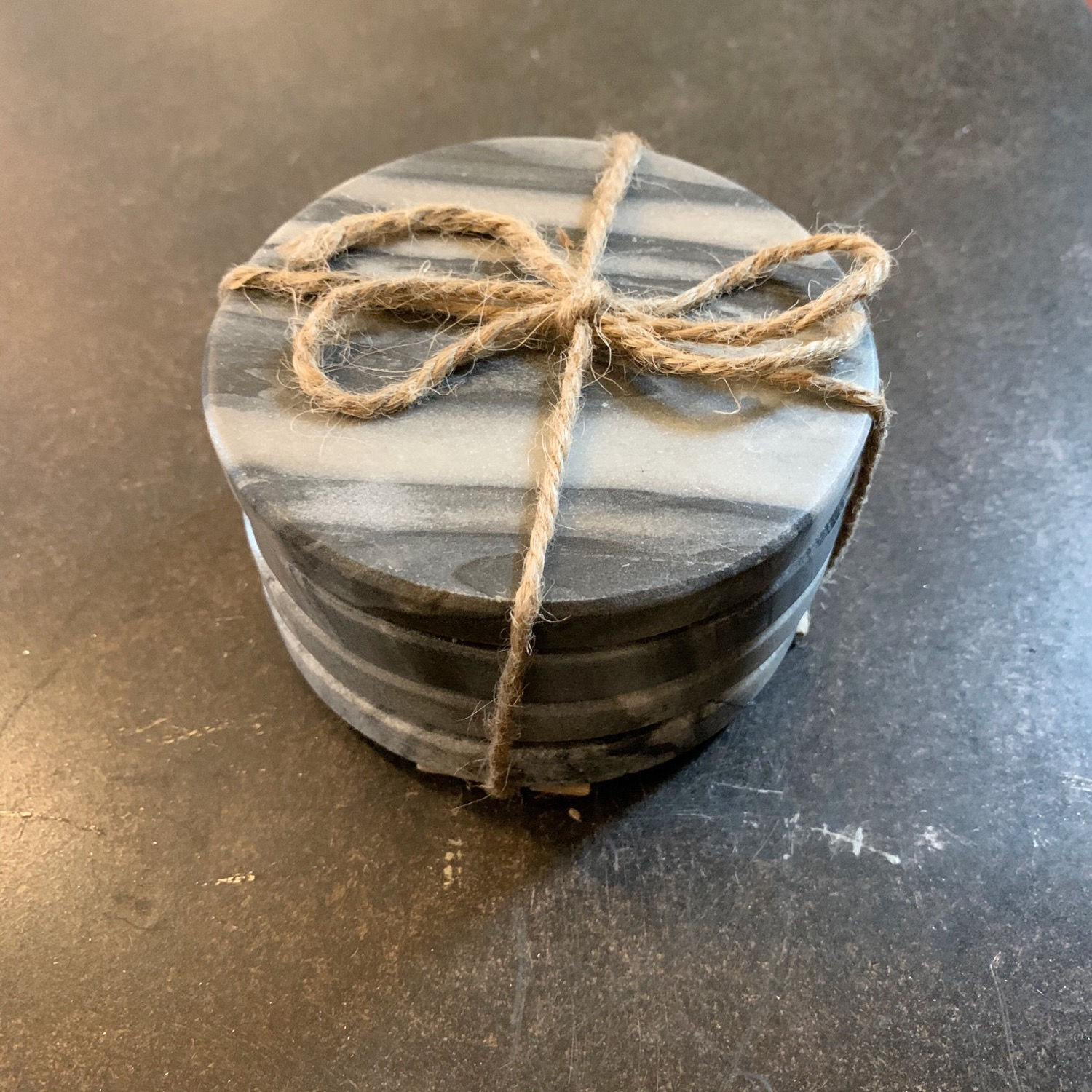 Round marble coasters 