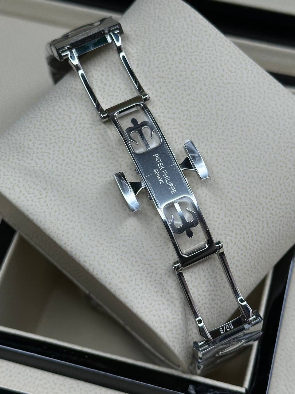 Miniatura: Patek Philippe CUBITUS 40